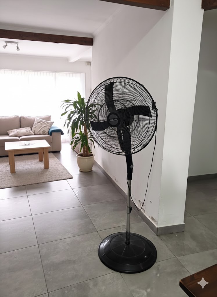 Vajillero/Alacena de madera (2 cuerpos)